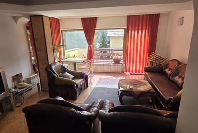 Duplex cu 4 camere cu Canalizare în Central - 4