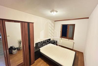 Apartament cu 3 camere decomandat, mobilat în Dacia - 10