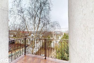 Casă cu 6 camere cu Teren 571 Mp în Snagov