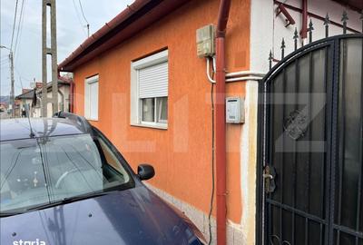 Casă cu 3 camere în Rontău