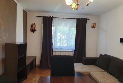 Apartament cu 3 camere decomandat, mobilat în Ultracentral