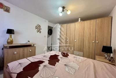 Casa la curte comuna, 4 camere, centrala proprie, complet renovata - 7