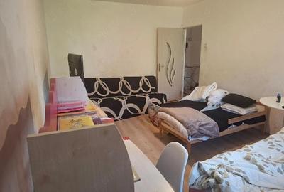 Apartament cu 3 camere decomandat în Militari - 2