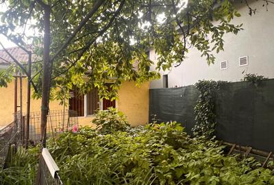 Casa de vanzaere in cartier Iris zona Auchan - 4