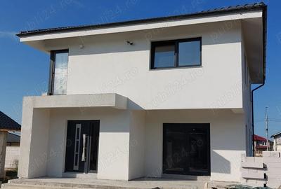 De vanzare- Vila PREMIUM, S+P+E, AGIGEA, cartier LAC, langa Parcul Mihai Eminescu, la 1km de plaja..