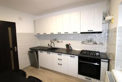 Apartament cu 2 camere decomandat, mobilat în Micro 17 - 3