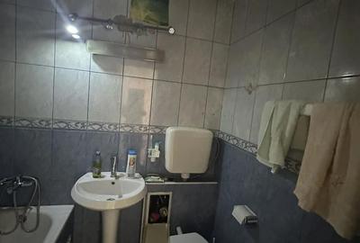 Apartament cu 3 camere semidecomandat în Giurgiului - 1