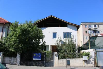 Casa de vanzare - Strada Grivitei, Targu Jiu - 2
