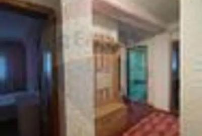 Apartament cu 3 camere decomandat în Rădăuți - 2