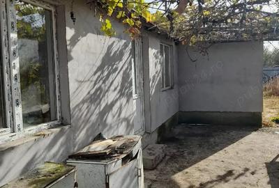 Casă cu Teren 950 Mp în Gârbovi - 9