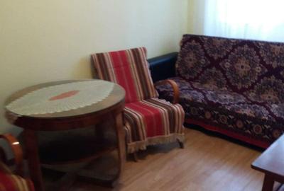 Apartament cu 3 camere semidecomandat în Central - 3