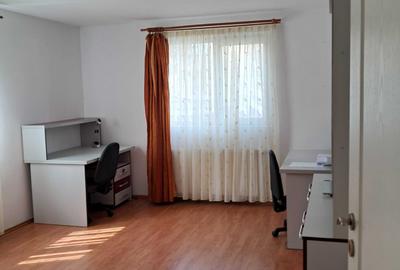 Casă cu 3 camere cu Teren 337 Mp în Central - 5