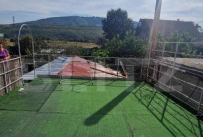Casa 5 camere, Sacele , panouri solare 6kw, terasa , 835 mp - 3