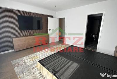 Casă cu 4 camere cu Teren 480 Mp în Central - 1