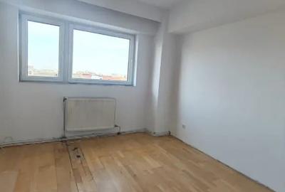 Apartament cu 3 camere semidecomandat în Ultracentral - 6