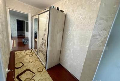 Apartament cu 3 camere semidecomandat, mobilat în Calea București - 11