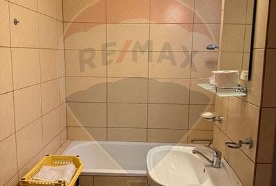 Apartament cu 3 camere de inchiriat in zona Craiovita Noua - 7