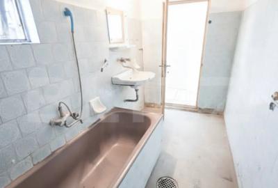 Casă cu 4 camere cu Teren 1300 Mp în Central - 6