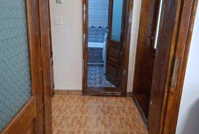 Apartament cu 2 camere nedecomandat în Central