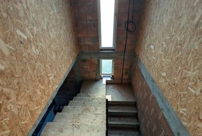 Casă individuală cu 4 camere cu Teren 1000 Mp în Dobrovăț - 12