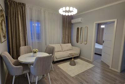 Apartament cu 3 camere decomandat în Central - 1