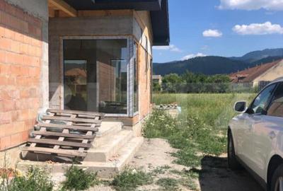 Casă cu 3 camere cu Garaj în Cristian - 13