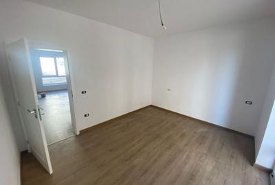 Nou.  62 mp utili. Gradina proprie 22 mp.. 3 parcari acoperite. Zona Braytim. - 8