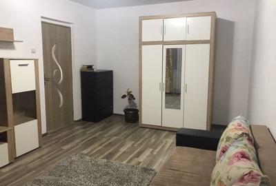 Apartament cu 2 camere decomandat în Gorjului - 2