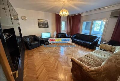 2 camere decomandat, P-ta Alba Iulia, Bd. Burebista - 2