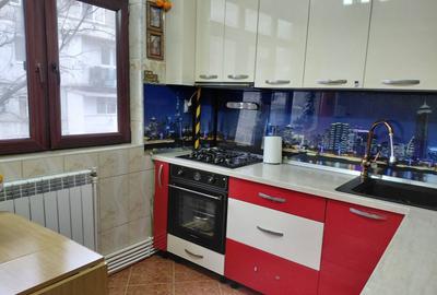 Garsonieră în Micro 40