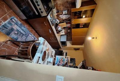 C asa de vanzare in sectorul 5,?oseaua Salaj ,pe langa Complex comercial Humulesti . - 2