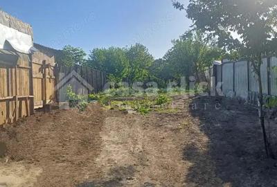 Teren 458 mp cu casa de 164 mp, Str. Razboieni langa Str. Basarabiei - 4