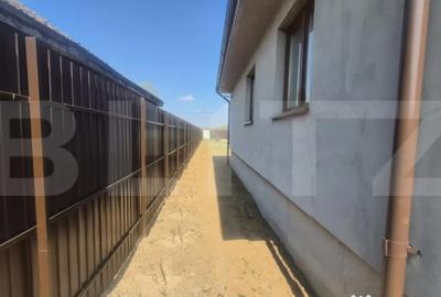 Casă cu 3 camere cu Teren 950 Mp în Central - 15