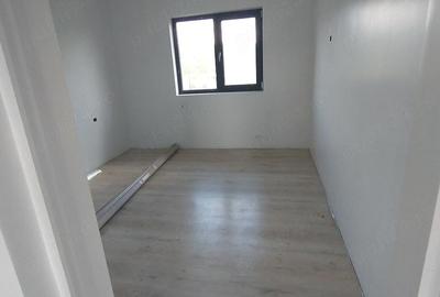 Casă cu 1 camere cu Teren 650 Mp în Copalnic - 2
