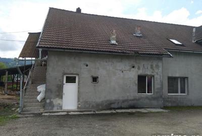 Spa?iu comercial de 425 mp si teren de 734 mp - 8