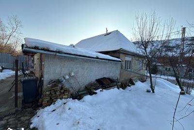 Casă cu 3 camere cu Teren 1079 Mp în Târnova - 7