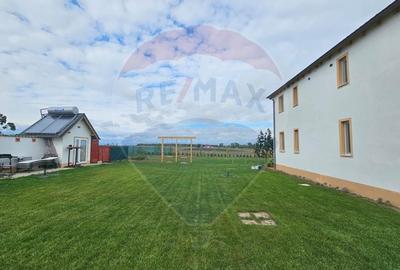 Casa / Vila cu 4 camere de vanzare Vadu Constanta - 12