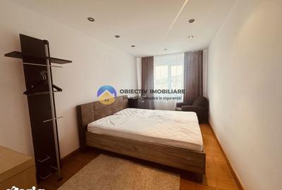 Apartament cu 4 camere semidecomandat în Calea Romanului