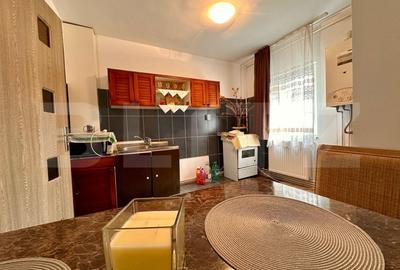 Apartament cu 2 camere semidecomandat, mobilat în Nord-Est