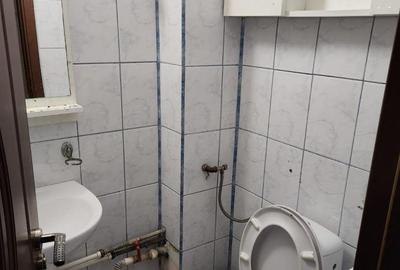 Apartament cu 3 camere decomandat în Buzaului - 2