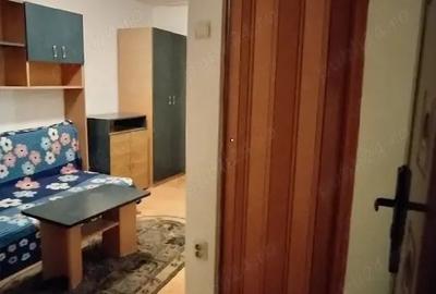 Garsonieră decomandată în Rahova - 7