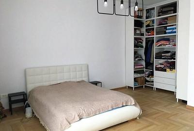 Apartament cu 4 camere decomandat în Central - 2