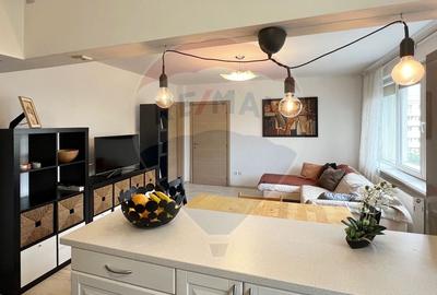Vanzare apartament spatios,  3 camere - Metrou 1Mai - 2