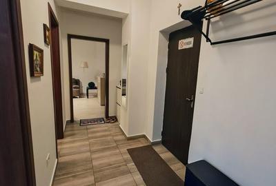 Apartament cu 2 camere în Apărătorii Patriei - 1
