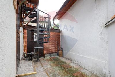 Casa cu 3 camere de vanzare in zona Schei - 24