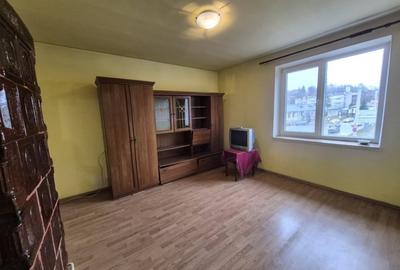 2 Camere SD Zona Petru Poni Pacurari - Peco Mol - IDEAL INVESTITIE / Boxa depoz. - 9