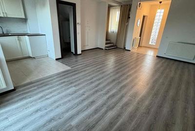 Casă cu 4 camere cu Teren 180 Mp în Central - 4