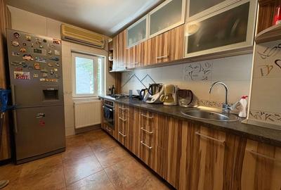 VANZARE APARTAMENT 3 CAMERE | ZONA AVIATIEI