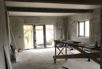 Casă cu 4 camere în Central - 6