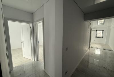 APARTAMENT 3 CAMERE , NICOLINA , DECOMANDAT , ETAJ INTERMEDIAR - 12